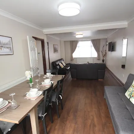 Villa Kenton House Harrow Esterno foto